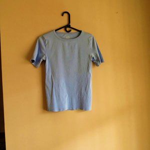 J. Crew Perfect Fit short sleeve tee light blue size M